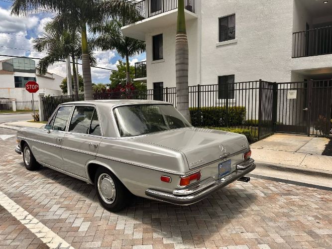 Unknown-280se-1971-Silver-6