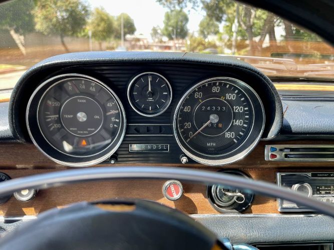 Unknown-280se-1972-Blue-Blue-10