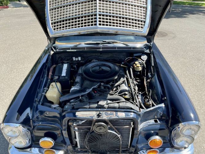 Unknown-280se-1972-Blue-Blue-4