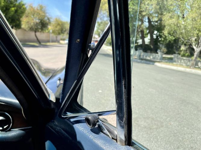 Unknown-280se-1972-Blue-Blue-5