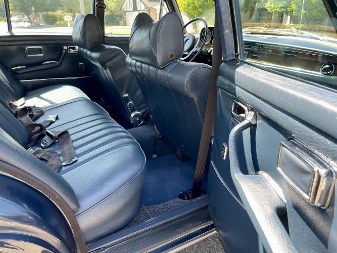 Unknown-280se-1972-Blue-Blue-6