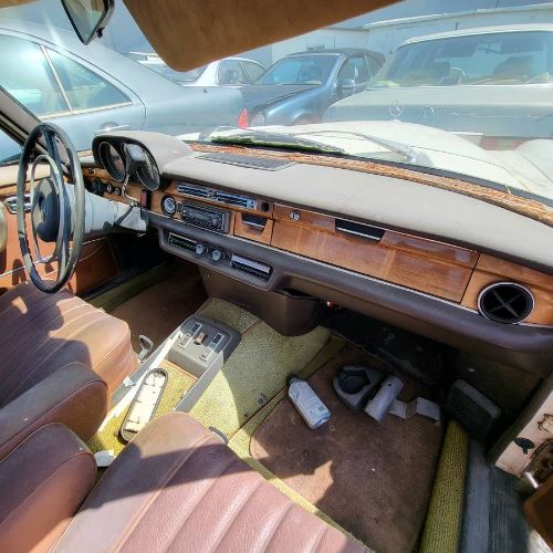 Unknown-280se-1972-White-11