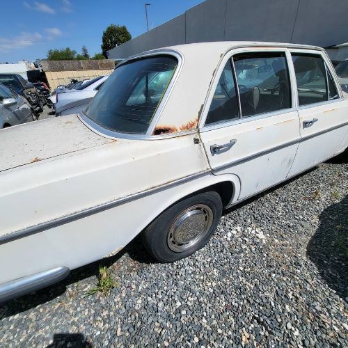 Unknown-280se-1972-White-19