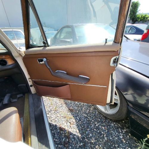 Unknown-280se-1972-White