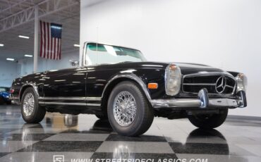 Unknown-280sl-1968-Black-White-10