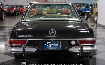 Unknown-280sl-1968-Black-White-15