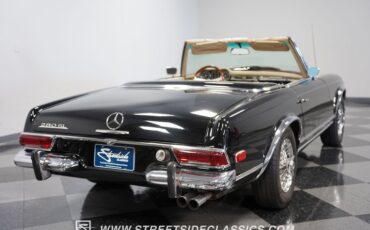 Unknown-280sl-1968-Black-White-17