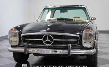 Unknown-280sl-1968-Black-White-24