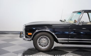 Unknown-280sl-1968-Black-White-26
