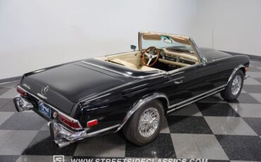 Unknown-280sl-1968-Black-White-31