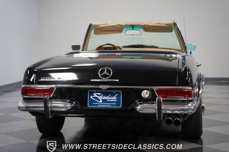 Unknown-280sl-1968-Black-White-32