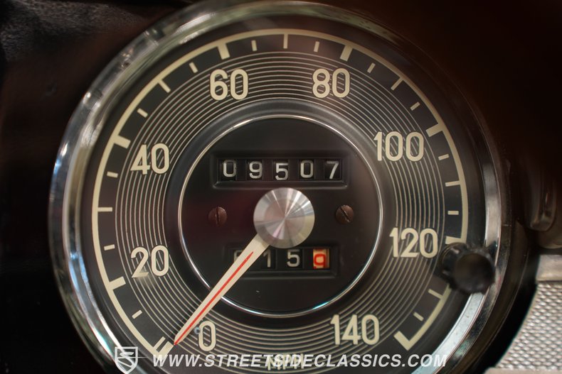 Unknown-280sl-1968-Black-White-42