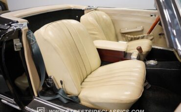 Unknown-280sl-1968-Black-White-49