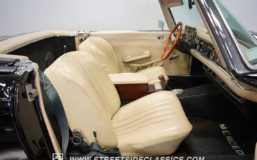 Unknown-280sl-1968-Black-White-8