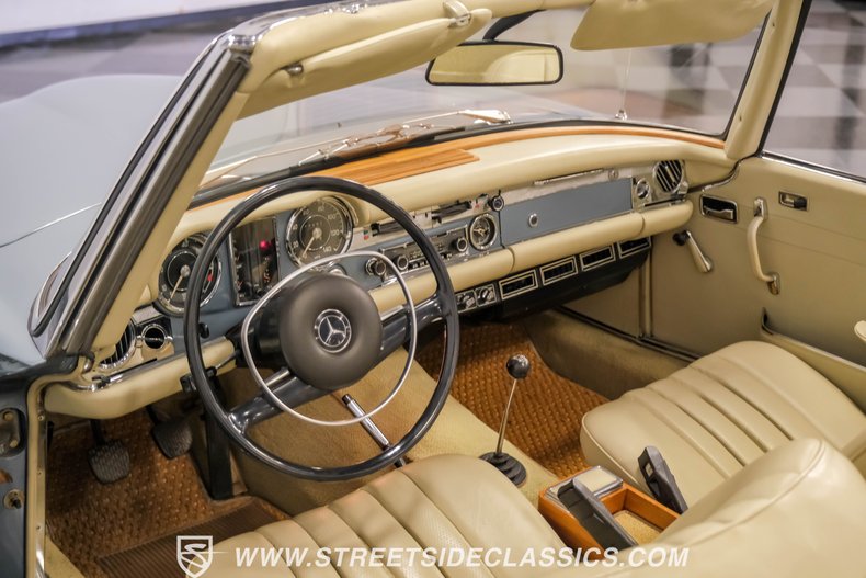 Unknown-280sl-1968-Gray-Blue-Metallic-Beige-2