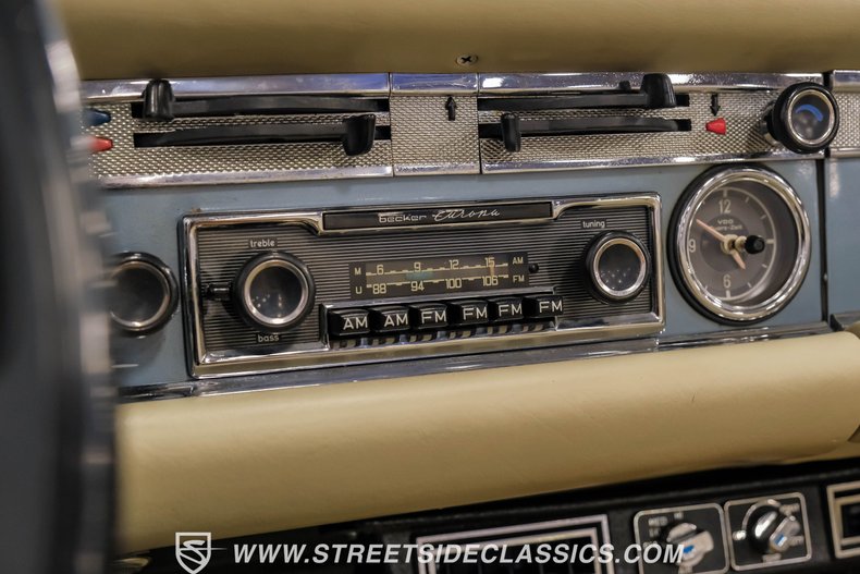 Unknown-280sl-1968-Gray-Blue-Metallic-Beige-35