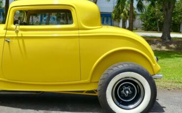 Unknown-3-window-1932-Bright-Yellow-Tan-33
