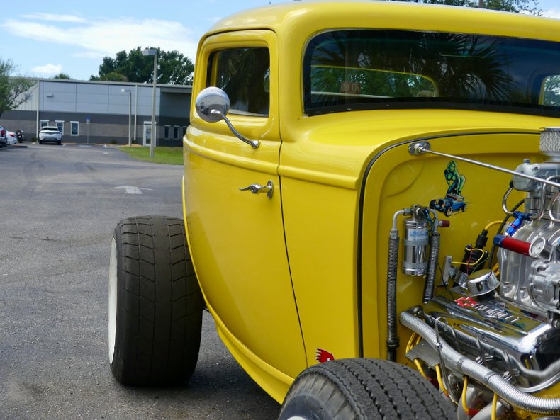 Unknown-3-window-1932-Bright-Yellow-Tan-34
