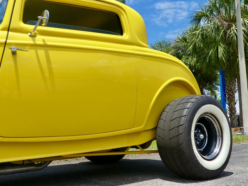 Unknown-3-window-1932-Bright-Yellow-Tan-44