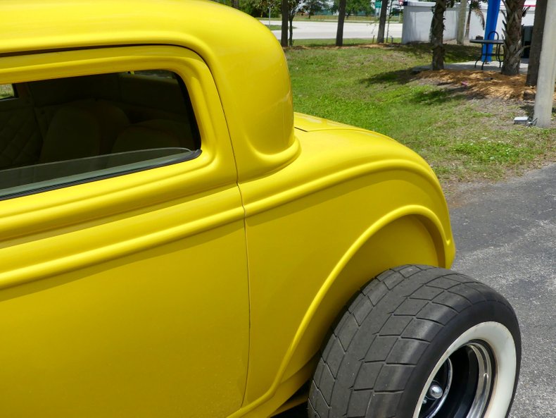 Unknown-3-window-1932-Bright-Yellow-Tan-49