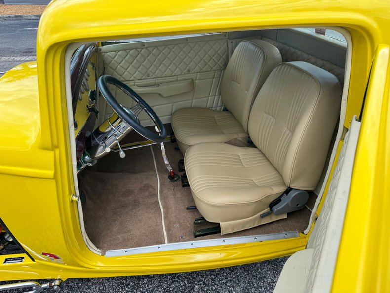 Unknown-3-window-1932-Bright-Yellow-Tan-7