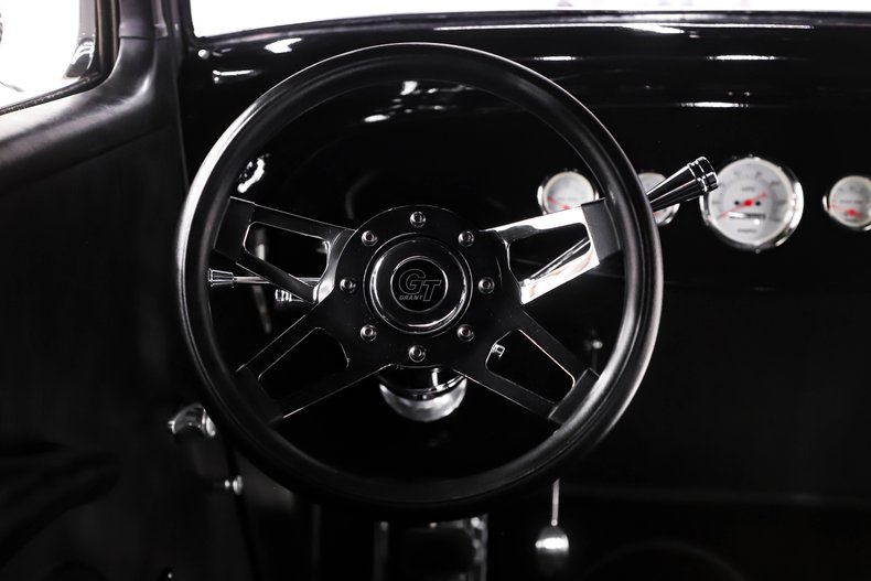 Unknown-3-window-1932-Jet-Black-Black-15