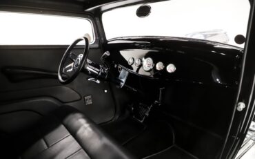 Unknown-3-window-1932-Jet-Black-Black-29