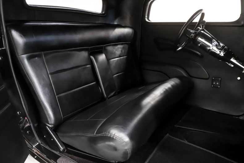 Unknown-3-window-1932-Jet-Black-Black-31