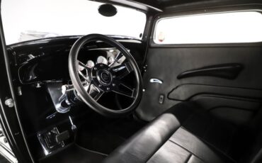 Unknown-3-window-1932-Jet-Black-Black