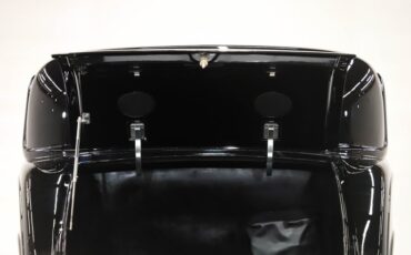 Unknown-3-window-1932-Jet-Black-Black-39