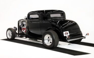 Unknown-3-window-1932-Jet-Black-Black-5