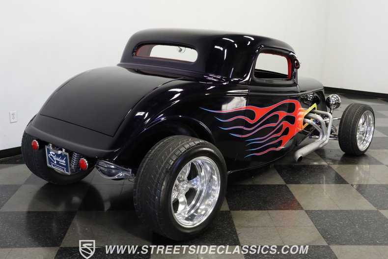 Unknown-3-window-1933-Black-Red-12