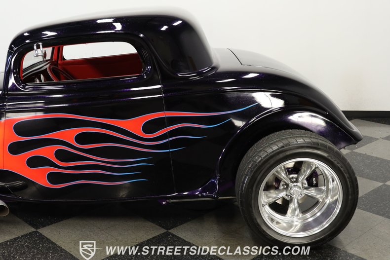 Unknown-3-window-1933-Black-Red-24