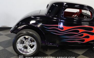 Unknown-3-window-1933-Black-Red-28