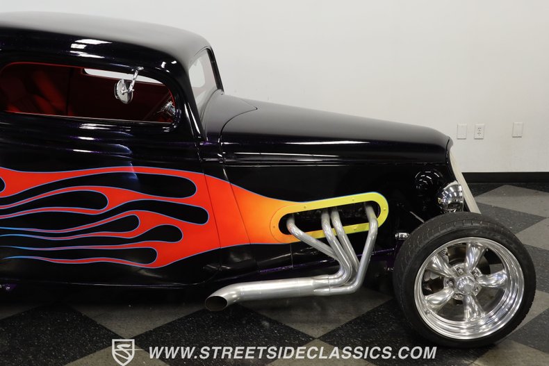 Unknown-3-window-1933-Black-Red-29