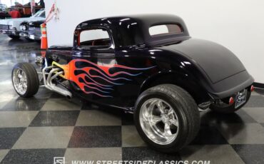 Unknown-3-window-1933-Black-Red-3