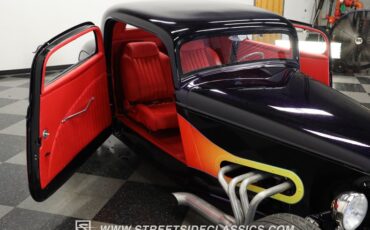 Unknown-3-window-1933-Black-Red-44