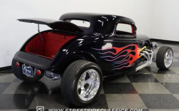 Unknown-3-window-1933-Black-Red-45