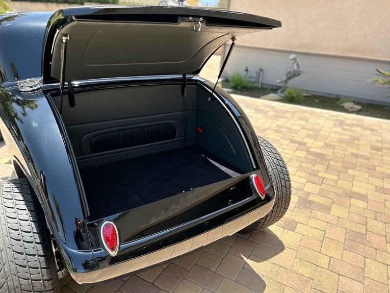 Unknown-3-window-1934-Black-black-16