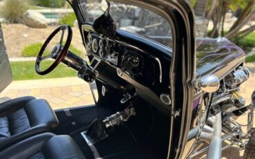 Unknown-3-window-1934-Black-black-9