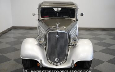 Unknown-3-window-1935-Silver-Black-1
