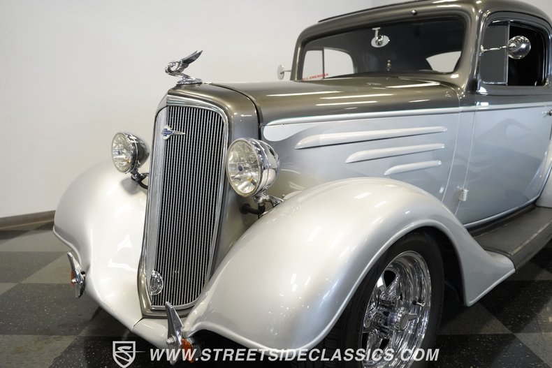 Unknown-3-window-1935-Silver-Black-12