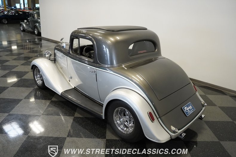 Unknown-3-window-1935-Silver-Black-17
