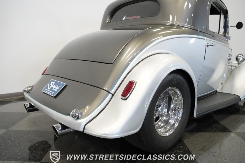 Unknown-3-window-1935-Silver-Black-36