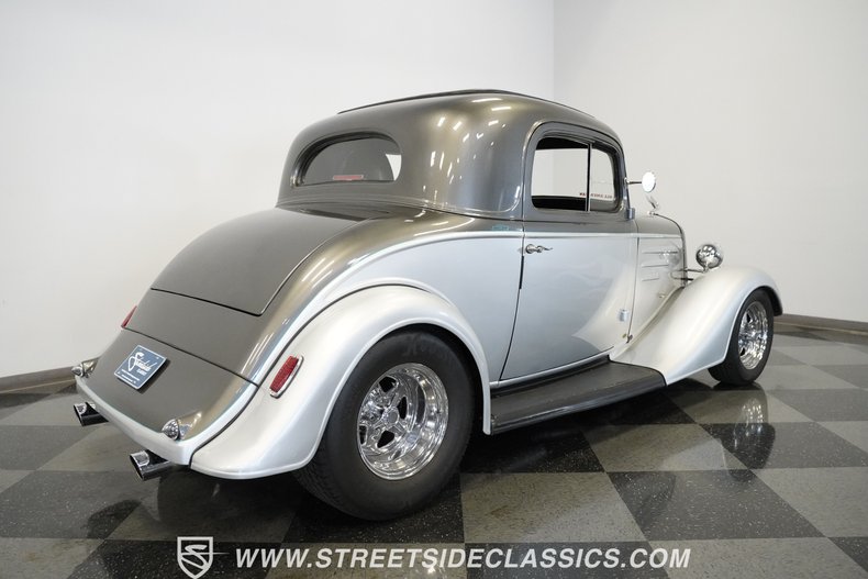 Unknown-3-window-1935-Silver-Black-37