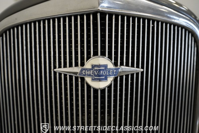 Unknown-3-window-1935-Silver-Black-49