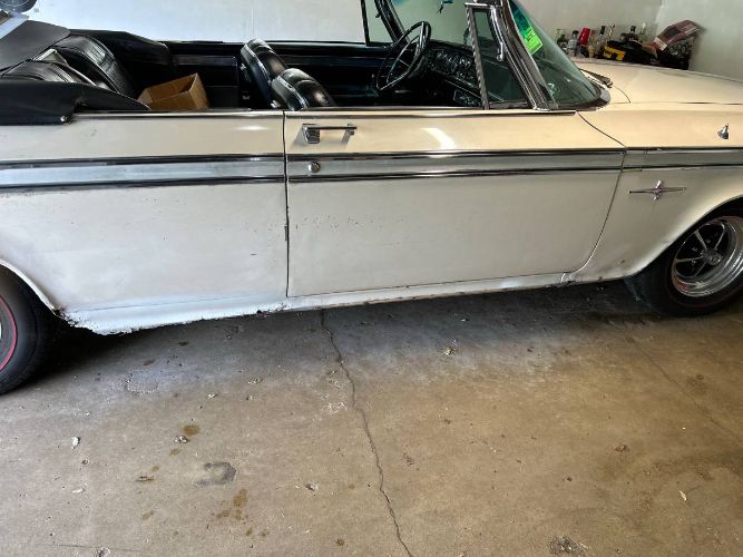 Unknown-300-1964-White-4