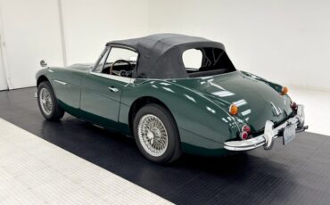 Unknown-3000-1967-British-Racing-Green-Black-3