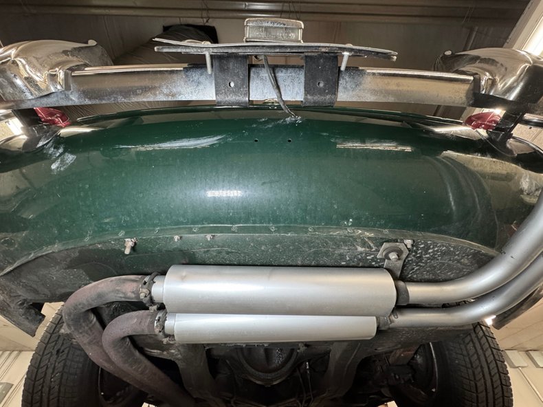 Unknown-3000-1967-British-Racing-Green-Black-48