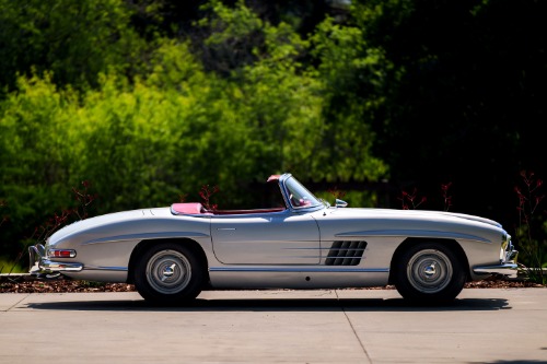 Unknown-300sl-1957-Silver-Red-2